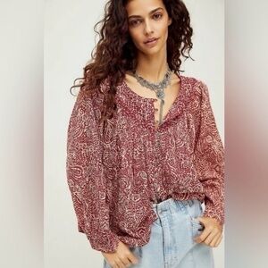 Free people we the free cool meadow Printed blouse cranberry size small
